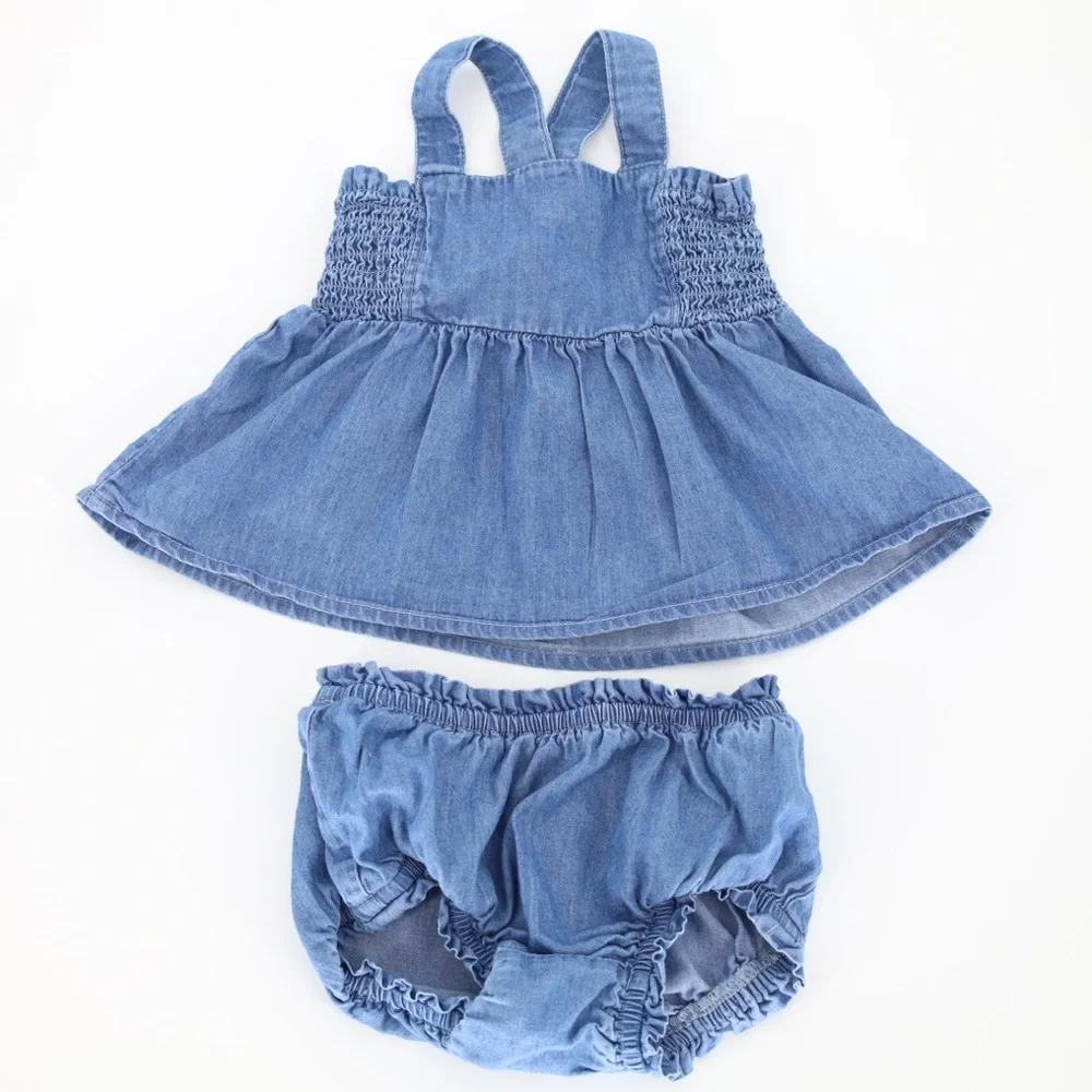 Old Navy Smocked Chambray Top & Bloomers Set‎